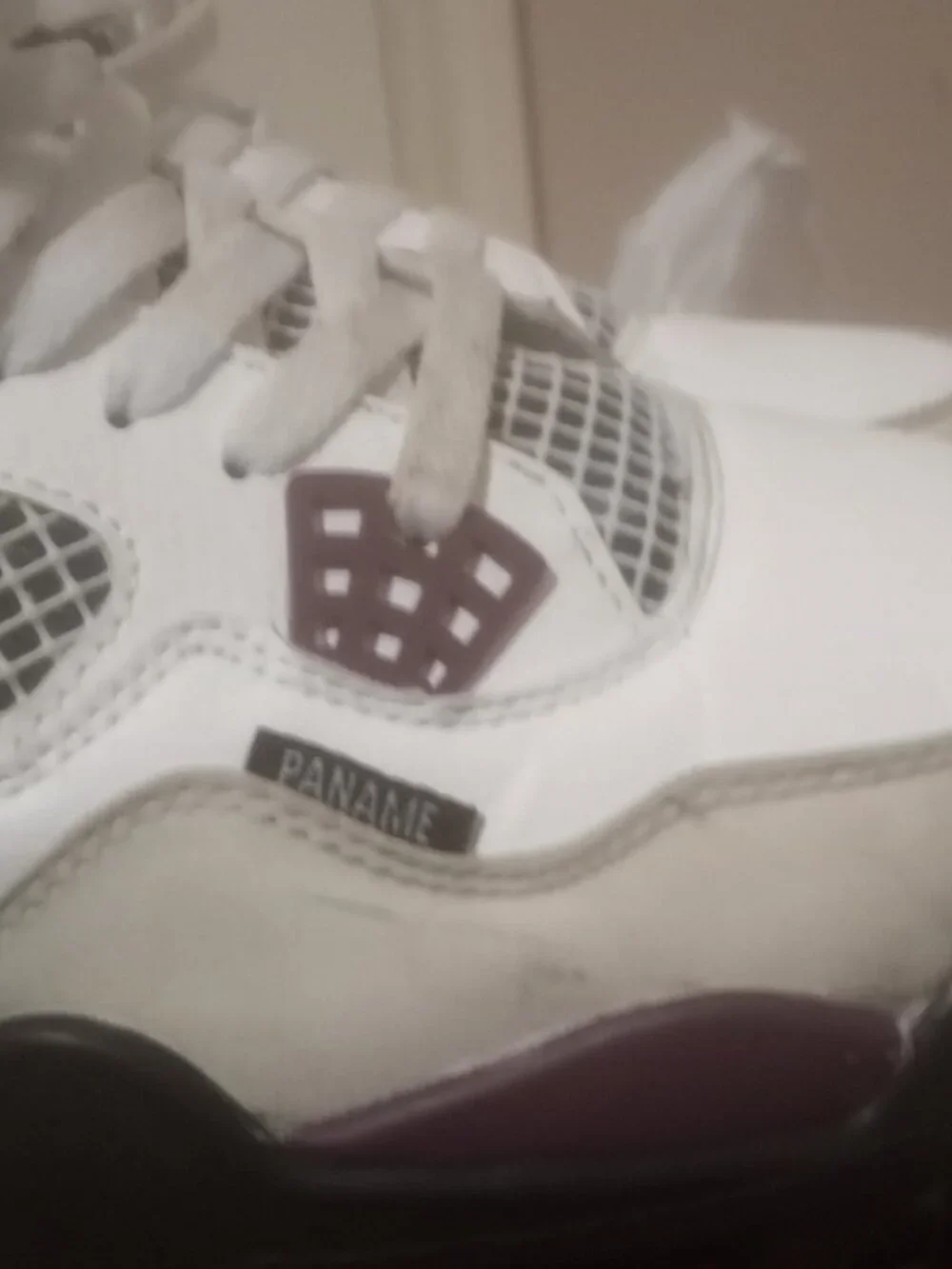 Jordan Air Jordan 4 Retro Paris Saint-Germain Bordeaux White Black Sneaker Sz 10